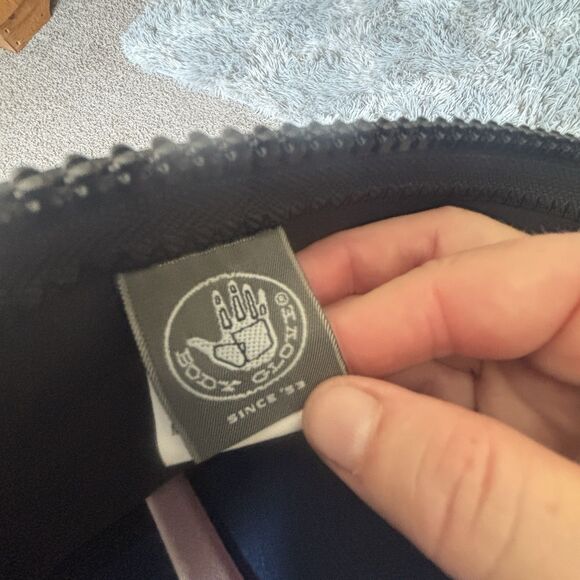 Body Glove Crush Womens Wetsuit 9/10 2/1mm Shorty Spring Suit Back Zip Surf Dive - Picture 8 of 10